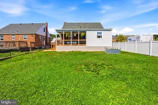 123 Folsom Ave, Folsom, PA 19033 - Photo 9