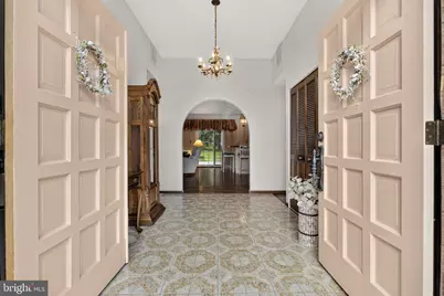 37 Governor Markham Drive, Glen Mills, PA 19342 - Photo 5