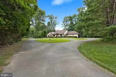 37 Governor Markham Drive, Glen Mills, PA 19342 - Photo 3
