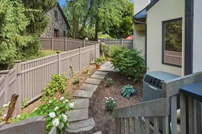 138 Montrose Avenue #26, Bryn Mawr, PA 19010 - Photo 31