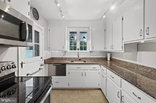 208 Stanton Rd, Havertown, PA 19083 - Photo 15