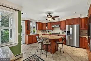 319 Hathaway Ln E, Havertown, PA 19083 - Photo 19