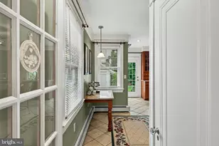 319 Hathaway Ln E, Havertown, PA 19083 - Photo 17