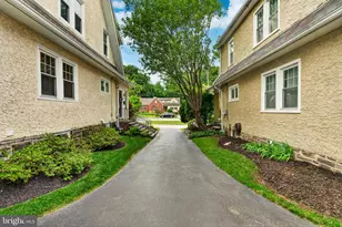 319 Hathaway Ln E, Havertown, PA 19083 - Photo 5