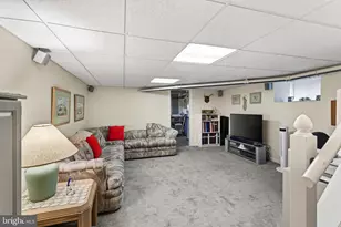 319 Hathaway Ln E, Havertown, PA 19083 - Photo 43