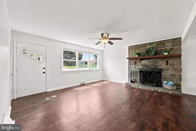 112 Tillman Lane, Aston, PA 19014 - Photo 3