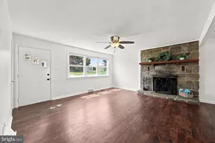 112 Tillman Ln, Aston, PA 19014 - Photo 3