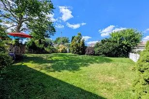 3641 Deepwater Ln, Brookhaven, PA 19015 - Photo 35