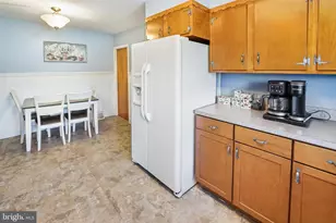 1122 Galbraith Ave, Upper Chichester, PA 19061 - Photo 13