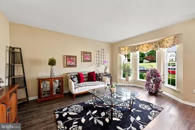 16 E Evans Way, Aston, PA 19014 - Photo 3