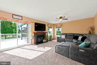 16 E Evans Way, Aston, PA 19014 - Photo 5