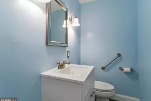 651 Magnolia Ave, Glenolden, PA 19036 - Photo 7