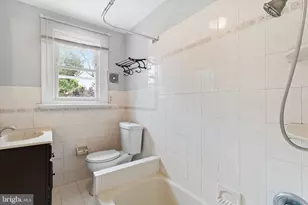 809 Ardmore Ave, Ardmore, PA 19003 - Photo 23