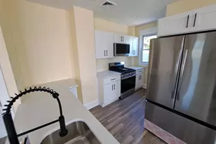 637 10th Ave, Prospect Park, PA 19076 - Photo 5