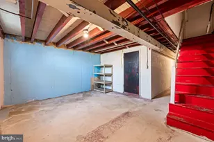 1054 N Academy Ave, Glenolden, PA 19036 - Photo 11