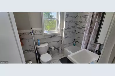209 N 10th Street, Darby, PA 19023 - Photo 17