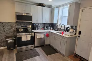 209 N 10th St, Darby, PA 19023 - Photo 9