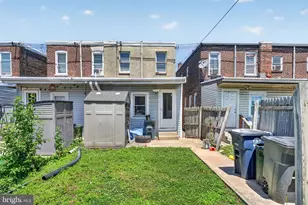1307 E 9th St, Crum Lynne, PA 19022 - Photo 25