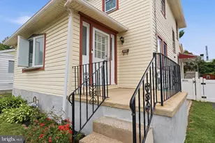 121 N Scott Ave, Glenolden, PA 19036 - Photo 3