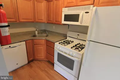 9 Thomas Road #1, Aston, PA 19014 - Photo 3