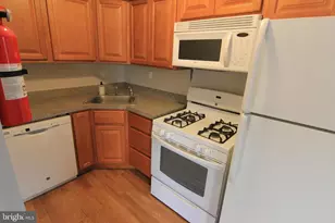 9 Thomas Rd, Aston, PA 19014 - Photo 3