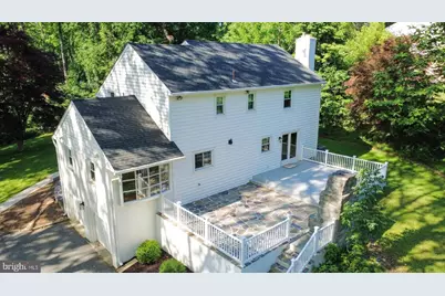 61 Chapel Hill Road, Media, PA 19063 - Photo 3