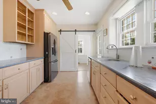 4401 Cedar Ln, Drexel Hill, PA 19026 - Photo 13