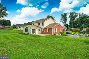 2741 Hillview Rd, Broomall, PA 19008 - Photo 69
