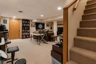 2220 Baldwin Run Dr, Aston, PA 19014 - Photo 41