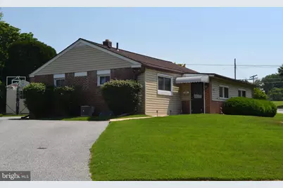 2220 Baldwin Run Drive, Aston, PA 19014 - Photo 3