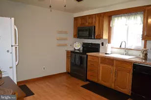 2220 Baldwin Run Dr, Aston, PA 19014 - Photo 43