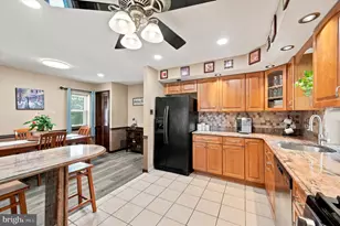 747 Surrey Rd, Aldan, PA 19018 - Photo 13