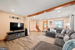 747 Surrey Rd, Aldan, PA 19018 - Photo 7