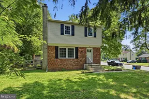 13 Kathleen Dr, Upper Chichester, PA 19014 - Photo 3