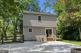 13 Kathleen Dr, Upper Chichester, PA 19014 - Photo 33