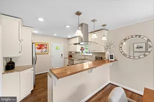 4 Lowrys Ln, Bryn Mawr, PA 19010 - Photo 15
