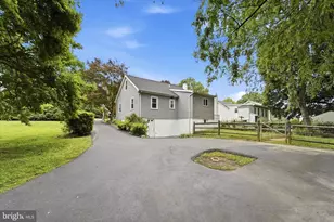 202 Highland Ave, Glen Riddle Lima, PA 19037 - Photo 3