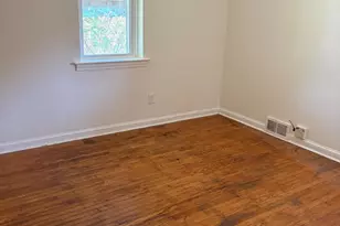 6 Vinsmith Ave, Aston, PA 19014 - Photo 11