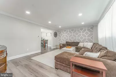 20 Walnut Street, Newtown Square, PA 19073 - Photo 5