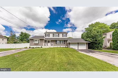 20 Walnut Street, Newtown Square, PA 19073 - Photo 1