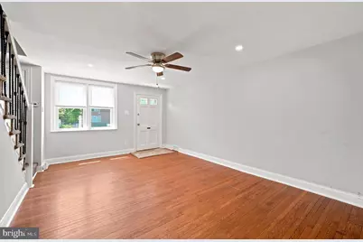 345 Westmont Drive, Collingdale, PA 19023 - Photo 7