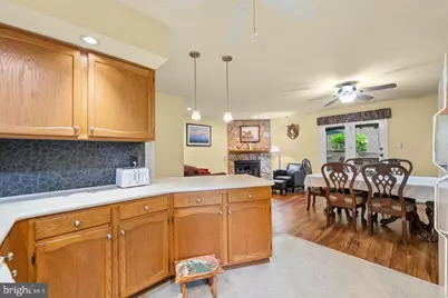 300 Westbriar Drive, Media, PA 19063 - Photo 7