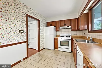 291 W Essex Avenue, Lansdowne, PA 19050 - Photo 13