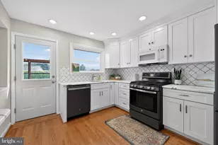 2178 Princeton Pl, Broomall, PA 19008 - Photo 9