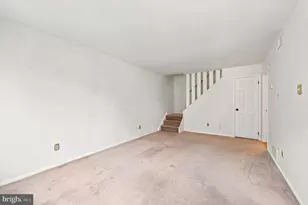 5200 Hilltop Dr, Brookhaven, PA 19015 - Photo 7