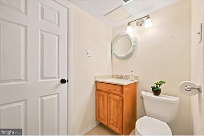 5200 Hilltop Drive #E17, Brookhaven, PA 19015 - Photo 13