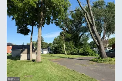 209 Upland Road, Brookhaven, PA 19015 - Photo 37
