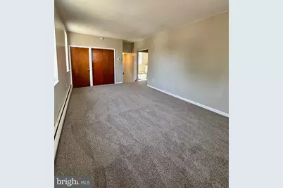1030 Lawrence Avenue, Darby, PA 19023 - Photo 5