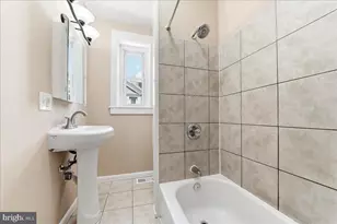 712 Pusey Ave, Collingdale, PA 19023 - Photo 15