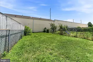 712 Pusey Ave, Collingdale, PA 19023 - Photo 17